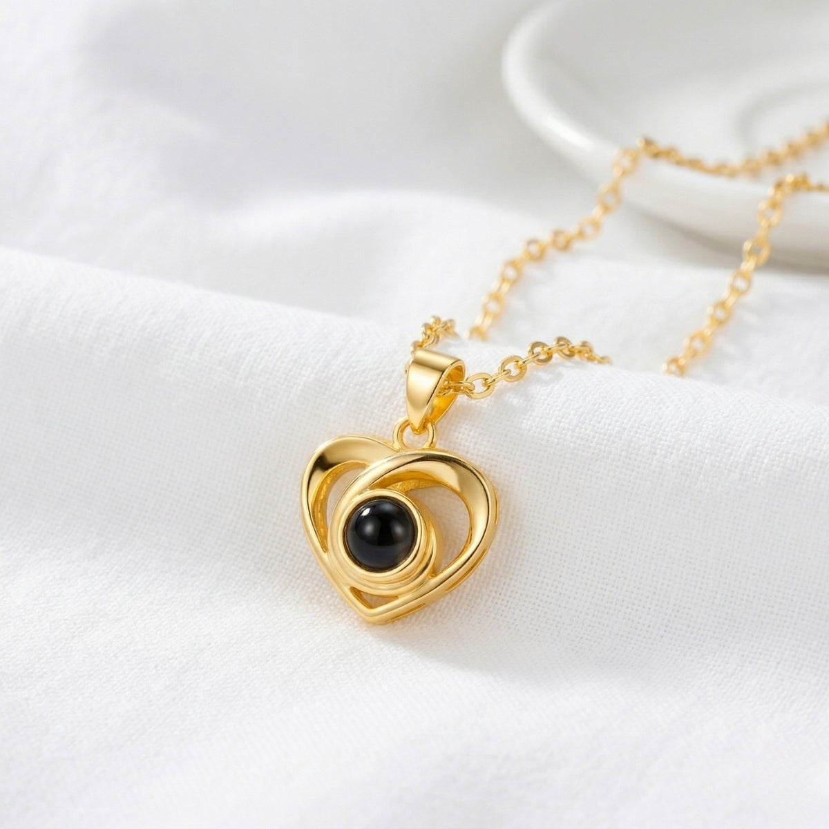 Lumière Necklace