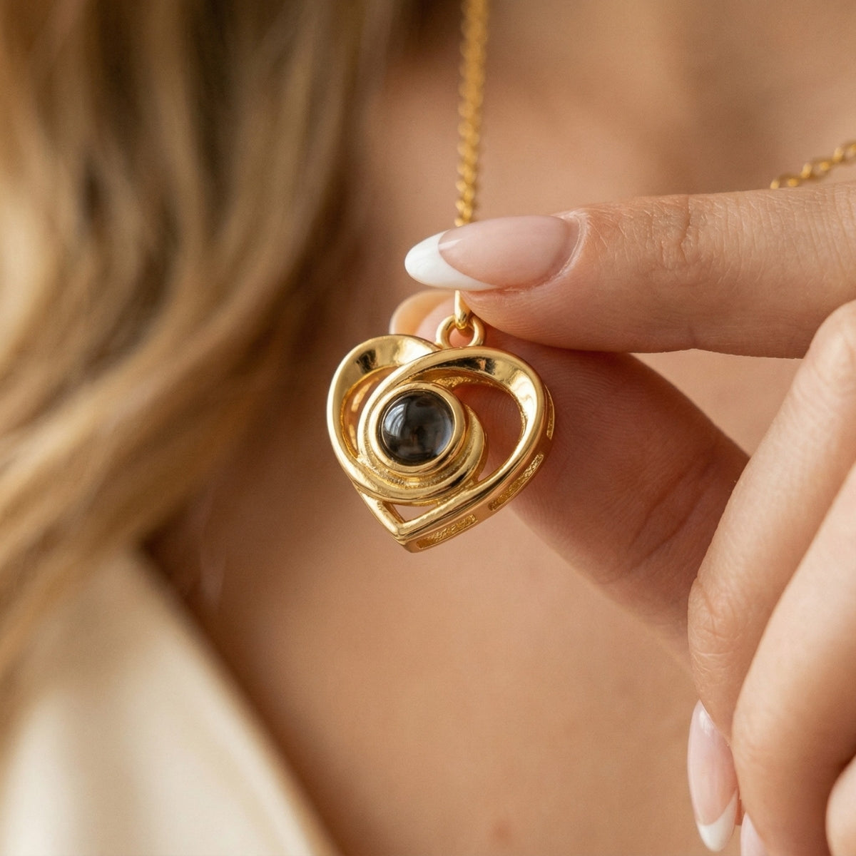 Lumière Necklace