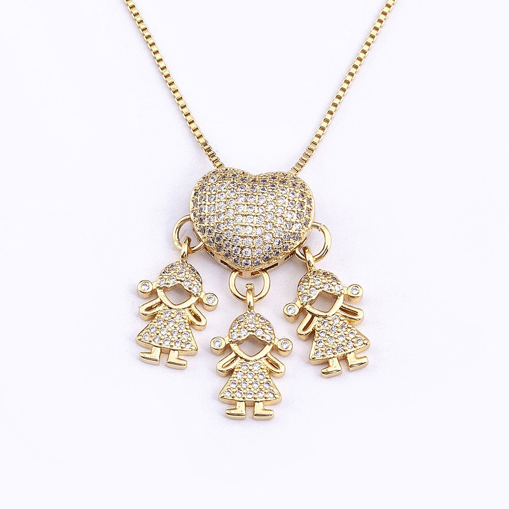PERSONALIZED CHILDREN’S HEART NECKLACE WITH ZIRCONIA STONES