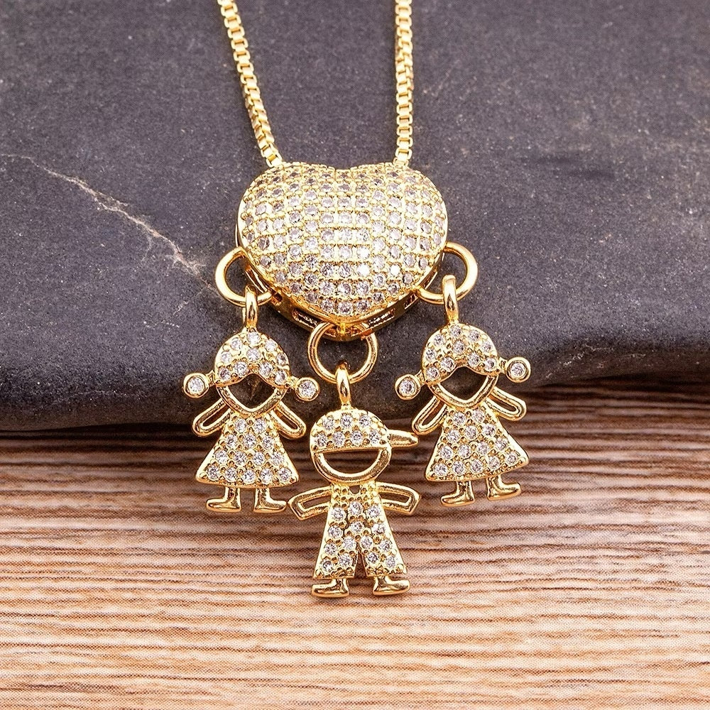 PERSONALIZED CHILDREN’S HEART NECKLACE WITH ZIRCONIA STONES