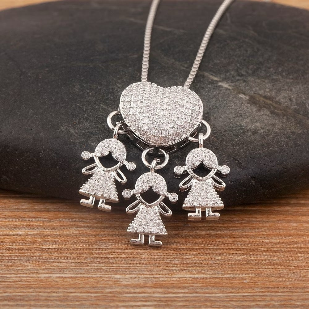 PERSONALIZED CHILDREN’S HEART NECKLACE WITH ZIRCONIA STONES