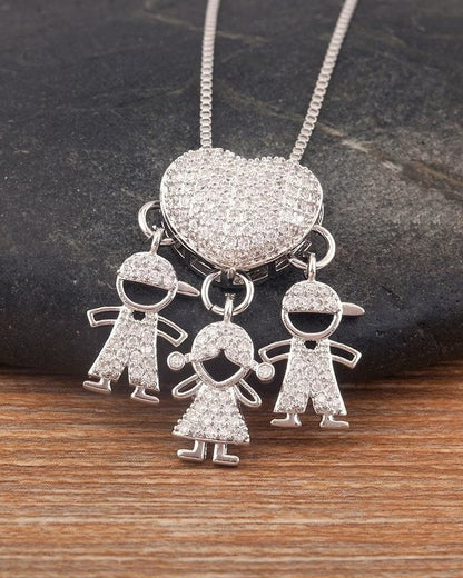 PERSONALIZED CHILDREN’S HEART NECKLACE WITH ZIRCONIA STONES